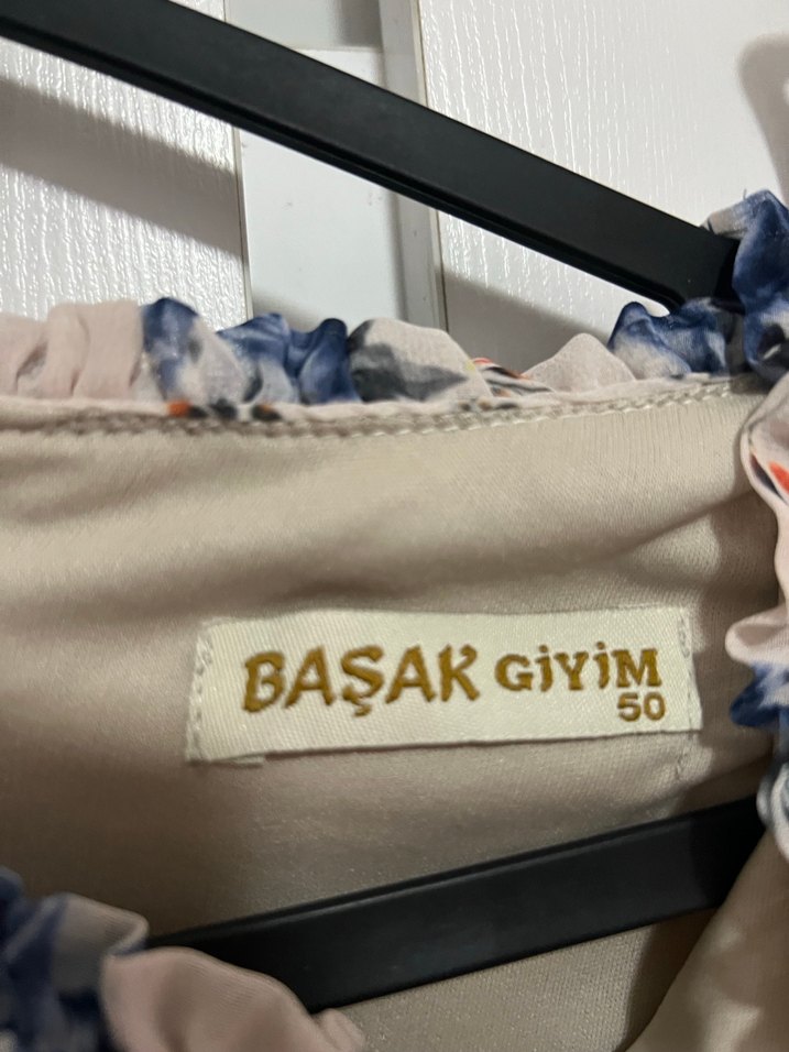 Bej Çiçek Desenli Uzun Kollu Bohem Elbise - Görsel 3