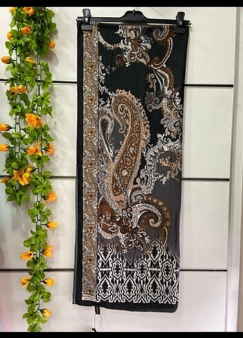 Desenli şal