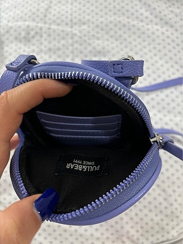 Beden pull and bear çanta