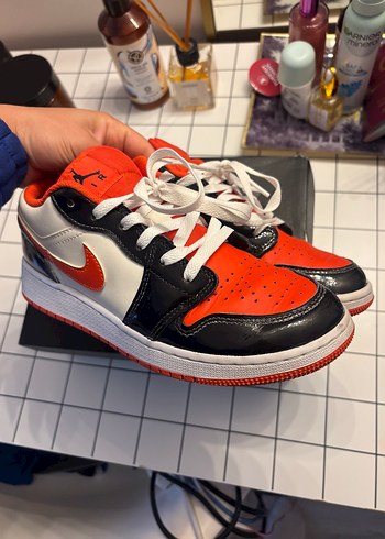 nike limited seri çok az kullandım