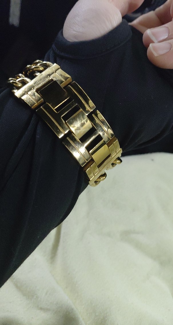 Zincir Detaylı Altın Renk Kadın Saati - Görsel 5