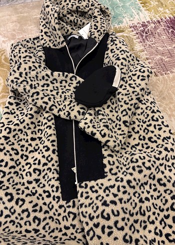 Kapüşonlu Leopar Desenli Uzun Kadın Kaban - Görsel 2