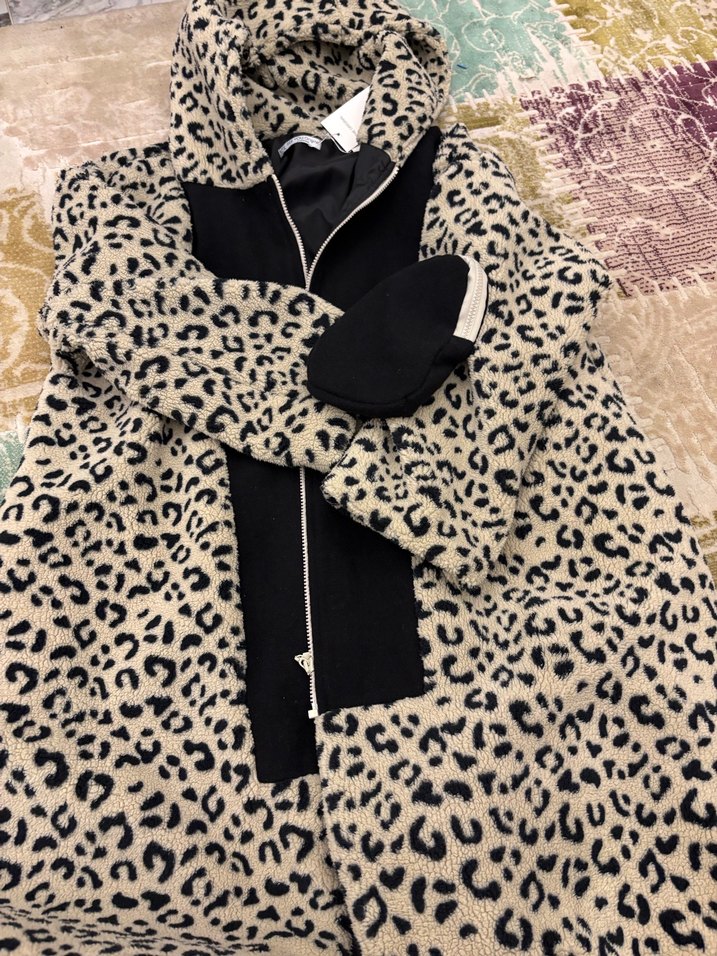 Kapüşonlu Leopar Desenli Uzun Kadın Kaban - Görsel 2