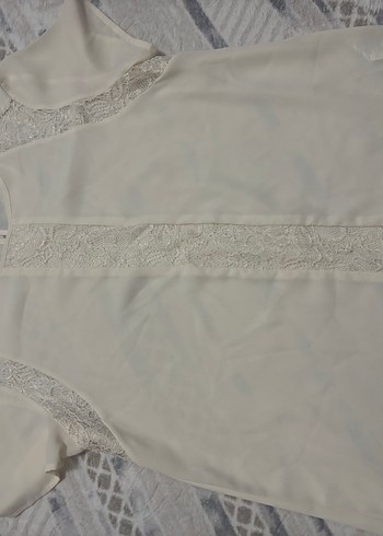 Beyaz Kısa Kollu Basic Bluz - Görsel 3