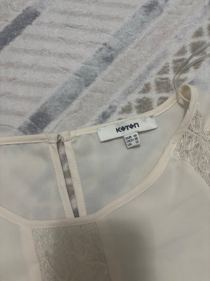 Beyaz Kısa Kollu Basic Bluz - Görsel 2