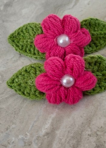 Örgü Pembe Çiçekli Bebek Toka - Görsel 2