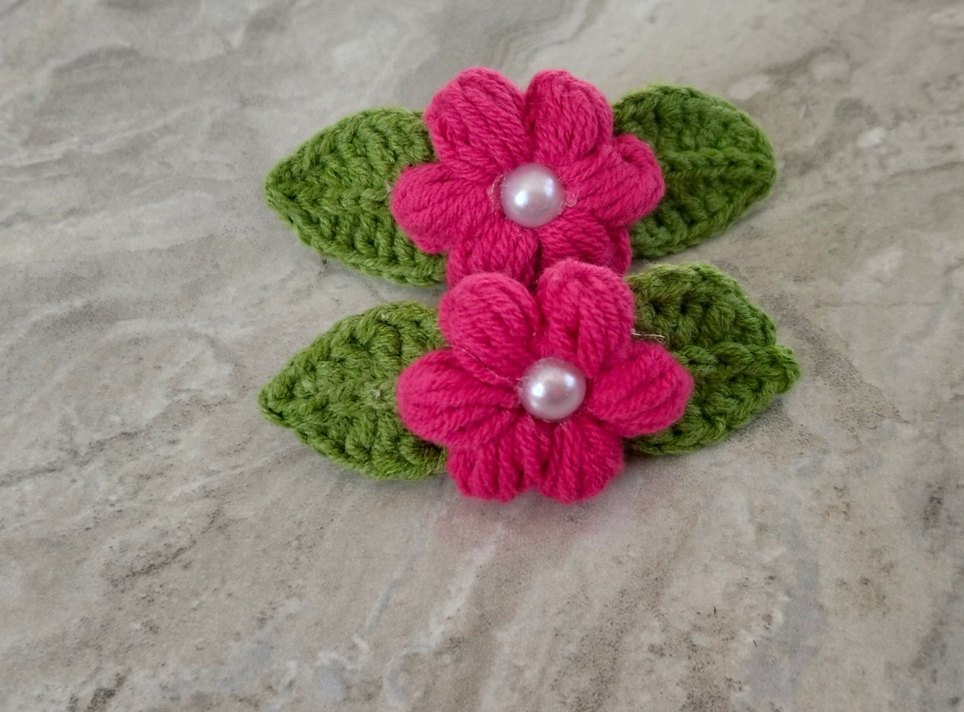 Örgü Pembe Çiçekli Bebek Toka - Görsel 2