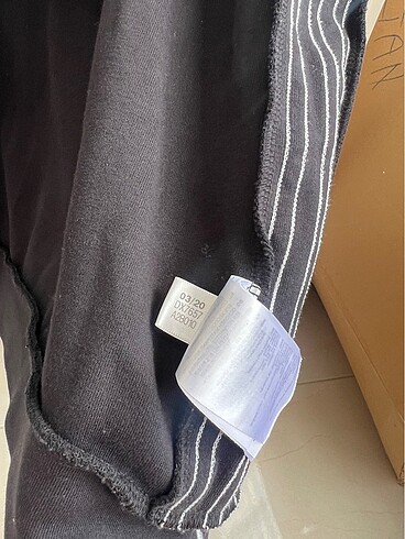 m Beden adidas hırka