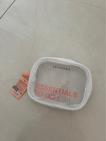 Sephora makyaj çantası
