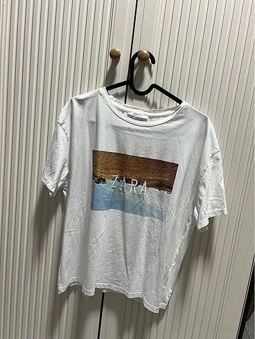 m Beden beyaz Renk zara tshirt