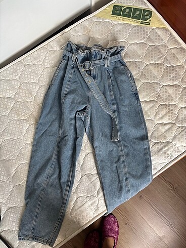 Zara kemerli pantolon