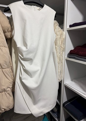 Beyaz Drapeli Midi Kadın Elbise - Görsel 3