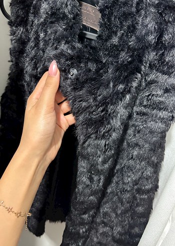 Siyah Deri Detaylı Kadın Kürk Mont - Görsel 3