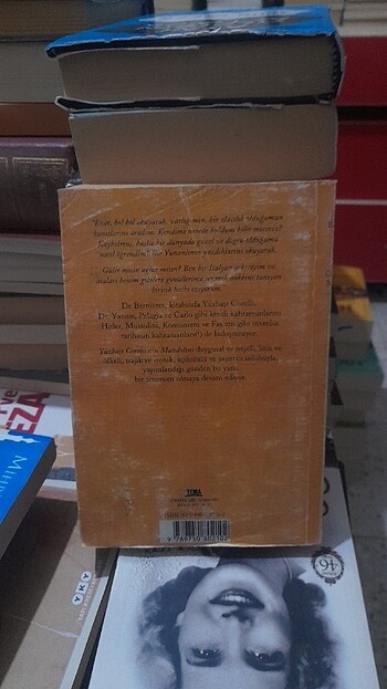 Louis de Bernieres Yüzbaşı Corelli'nin Mandolini