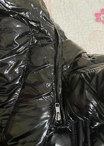 Siyah Kürklü Kadın Şişme Yelek - Görsel 3