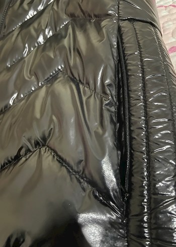 Siyah Kürklü Kadın Şişme Yelek - Görsel 4