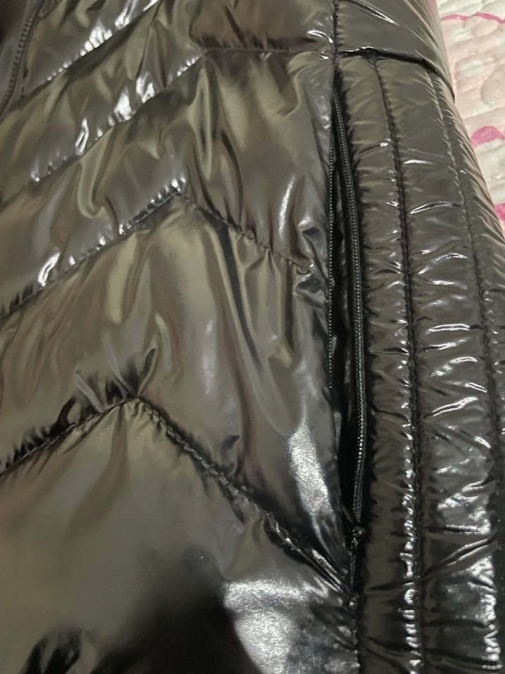 Siyah Kürklü Kadın Şişme Yelek - Görsel 4