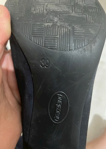 Siyah Süet Tokalı Topuklu Kadın Ayakkabı - Görsel 4