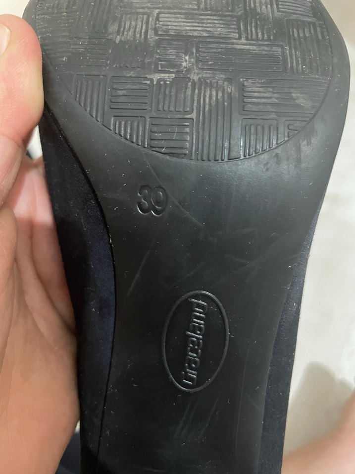 Siyah Süet Tokalı Topuklu Kadın Ayakkabı - Görsel 4