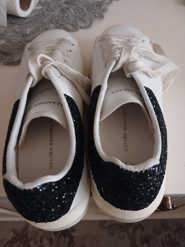 Beyaz Parlak yüksek Topuklu Kadın Sneaker orijinal  kodlu ürün - Görsel 3