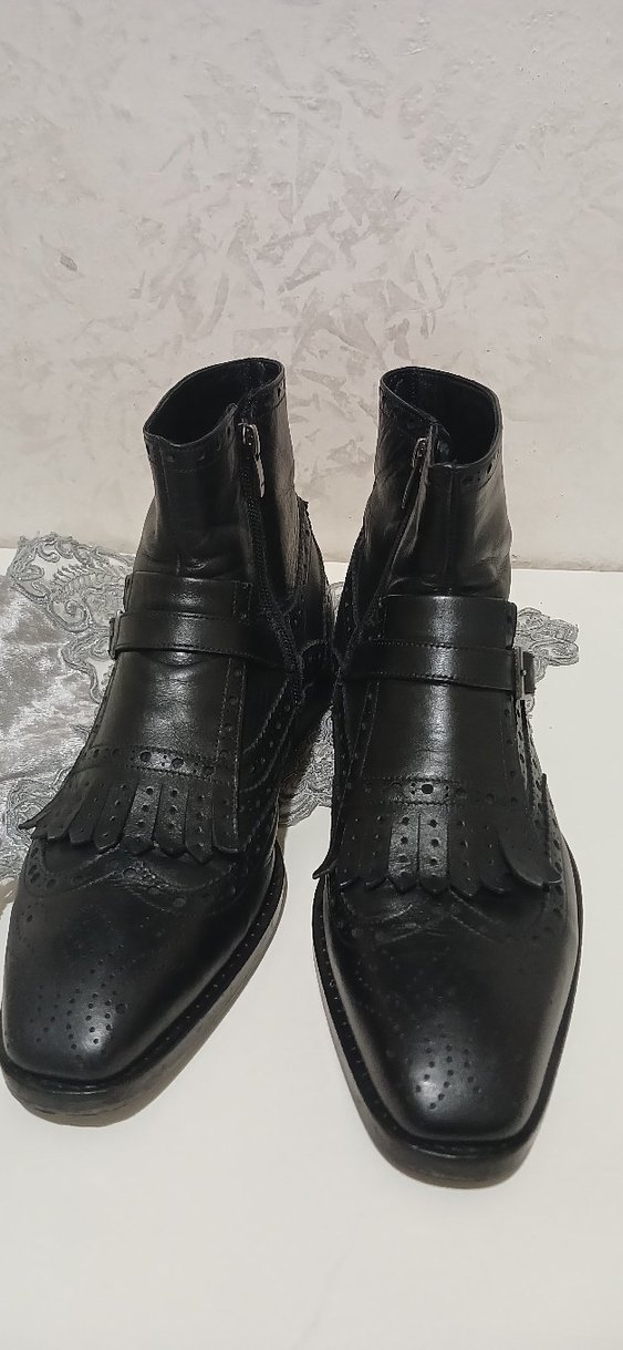 Klasik Gotik Tarz Siyah Tokalı Erkek Bot - Görsel 2
