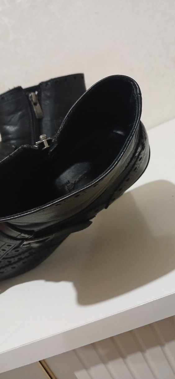 Klasik Gotik Tarz Siyah Tokalı Erkek Bot - Görsel 4