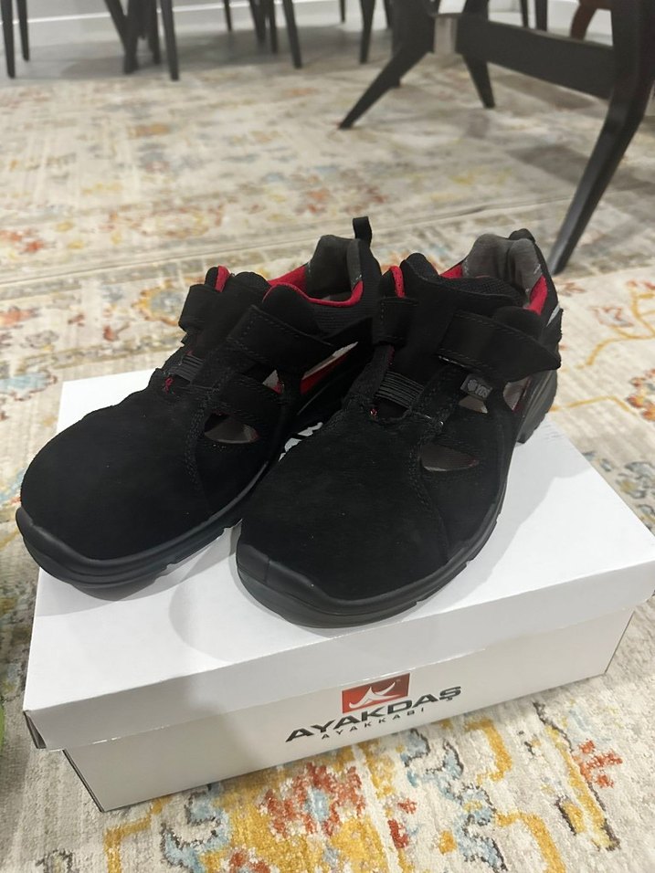 Yds iş ayakkabısı 40 numara - Görsel 2