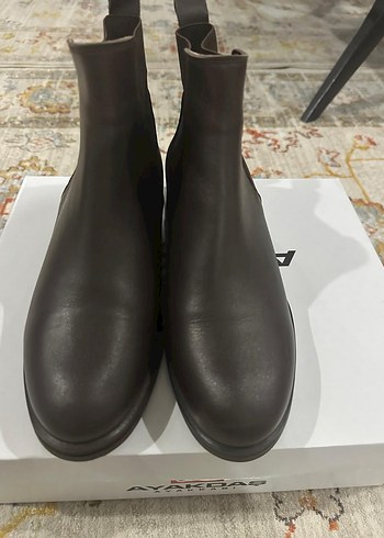 Kahverengi Deri Kadın Botlar, Tokalı, Topuklu - Görsel 4