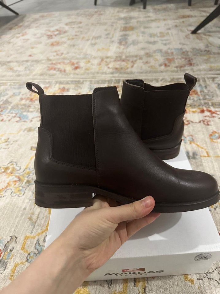 Kahverengi Deri Kadın Botlar, Tokalı, Topuklu - Görsel 2