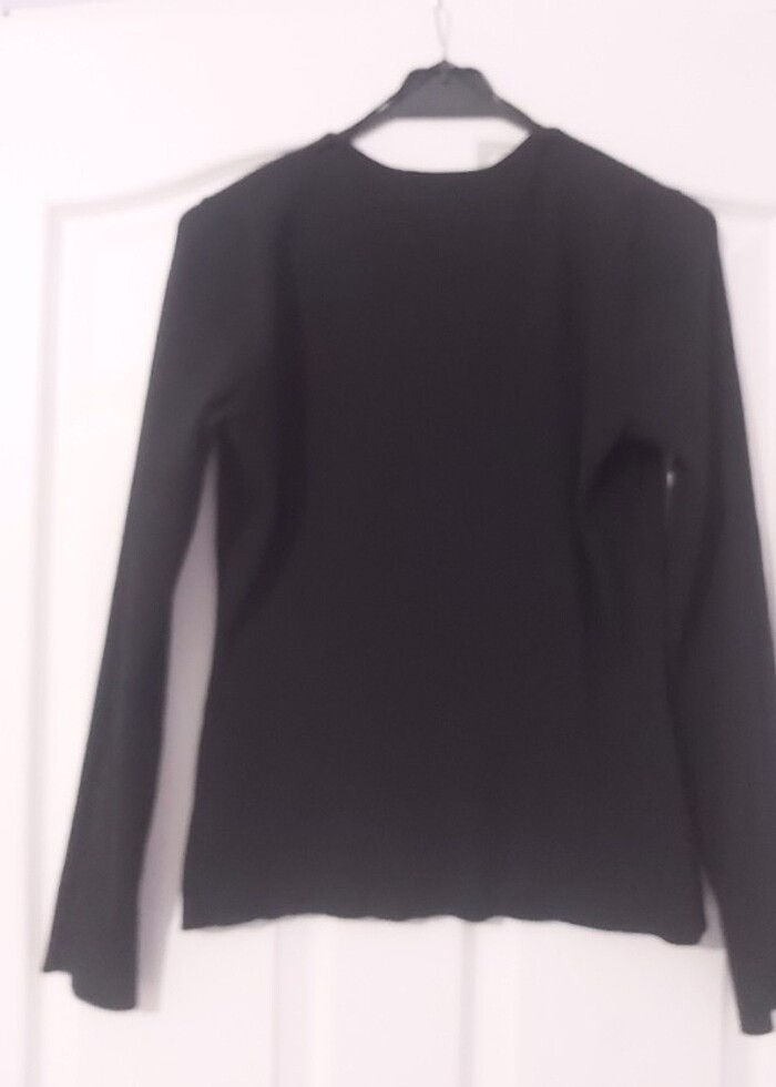 H&M XL BEDEN SIYAH TRIKO - Görsel 3