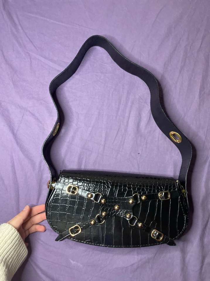 Kemer Detaylı Siyah Yılan Desenli Deri Çanta - Görsel 4