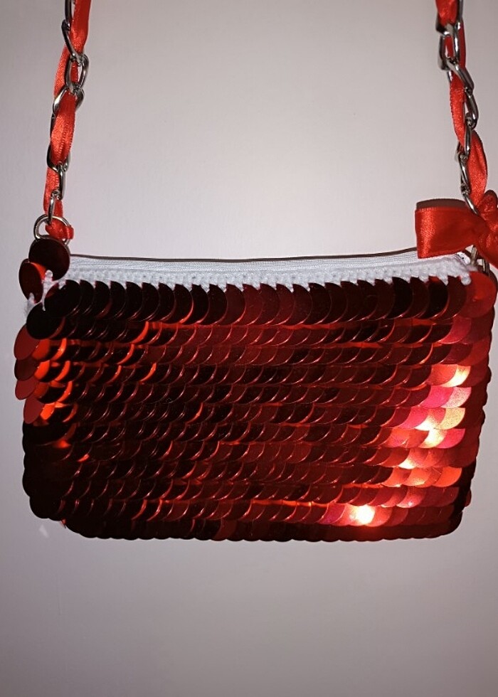 Pullu El yapımı çanta - Görsel 4