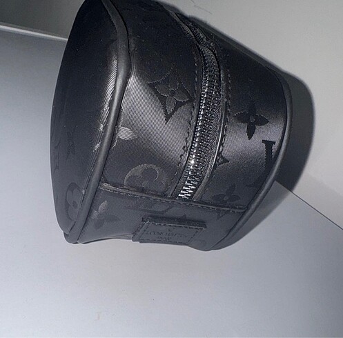 Beden Louis Vuitton Erkek El Çantası