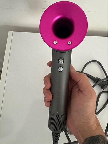 Dyson Arztech Blow Flow Pro Fön Makinesi ve Aprilla Ahs 2026B Saç Düzl