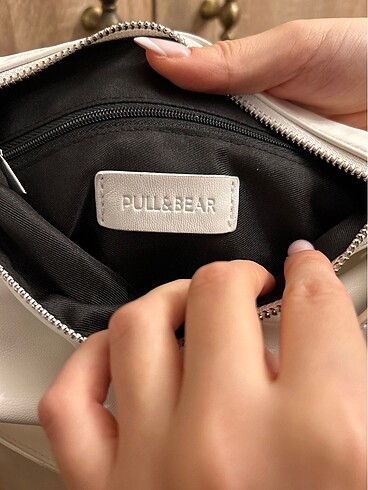 Beden Pull and bear marka kol çantası