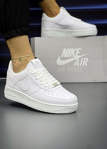 Nike spor ayakkabı