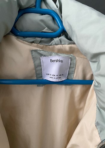 Bershka Açık Yelik Kadın Midi Kışlık Fermuarlı Ceket