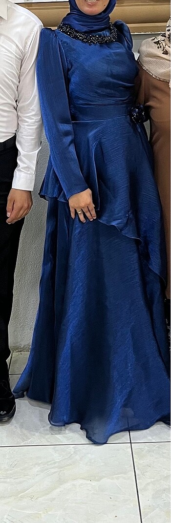 Bellina markalı lacivert abiye