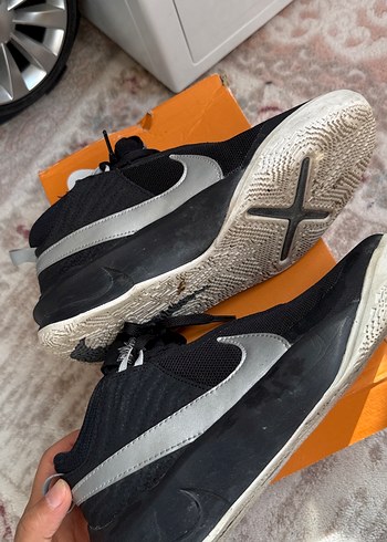 39 Beden siyah Renk Nike siyah spor ayakkabı