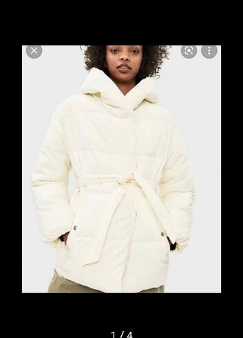 Bershka mont