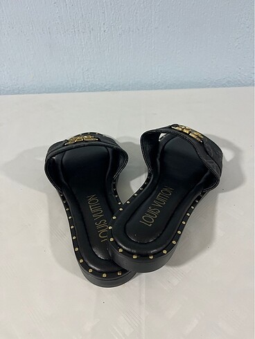 38 Beden Louıs Vuitton