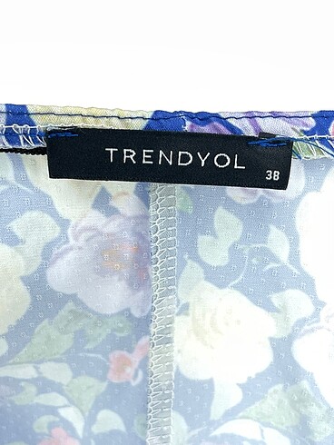 38 Beden çeşitli Renk Trendyol & Milla Günlük Elbise %70 İndirimli.