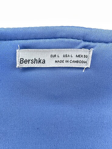 l Beden çeşitli Renk Bershka Bluz %70 İndirimli.