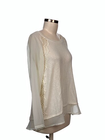 Batik Batik Bluz %70 İndirimli.