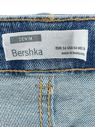 36 Beden çeşitli Renk Bershka Jean / Kot %70 İndirimli.