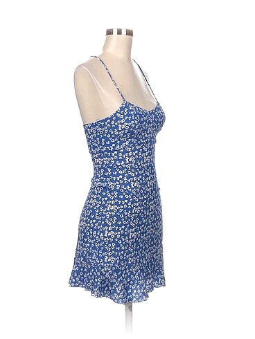 Zara Zara Kısa Elbise %70 İndirimli.