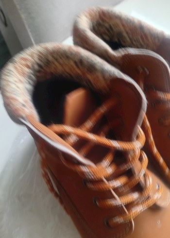 Zincir Detaylı Kahverengi Platformlu Kadın Bot - Görsel 3