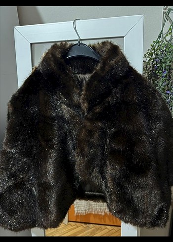 Kahverengi Kısa Kürk Detaylı Kadın Mont - Görsel 3