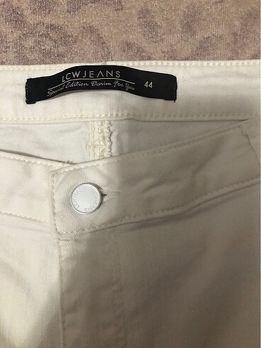 Beyaz jean pantolon - Görsel 9