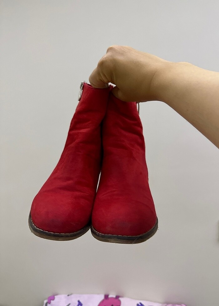 Kırmızı bot - Görsel 2